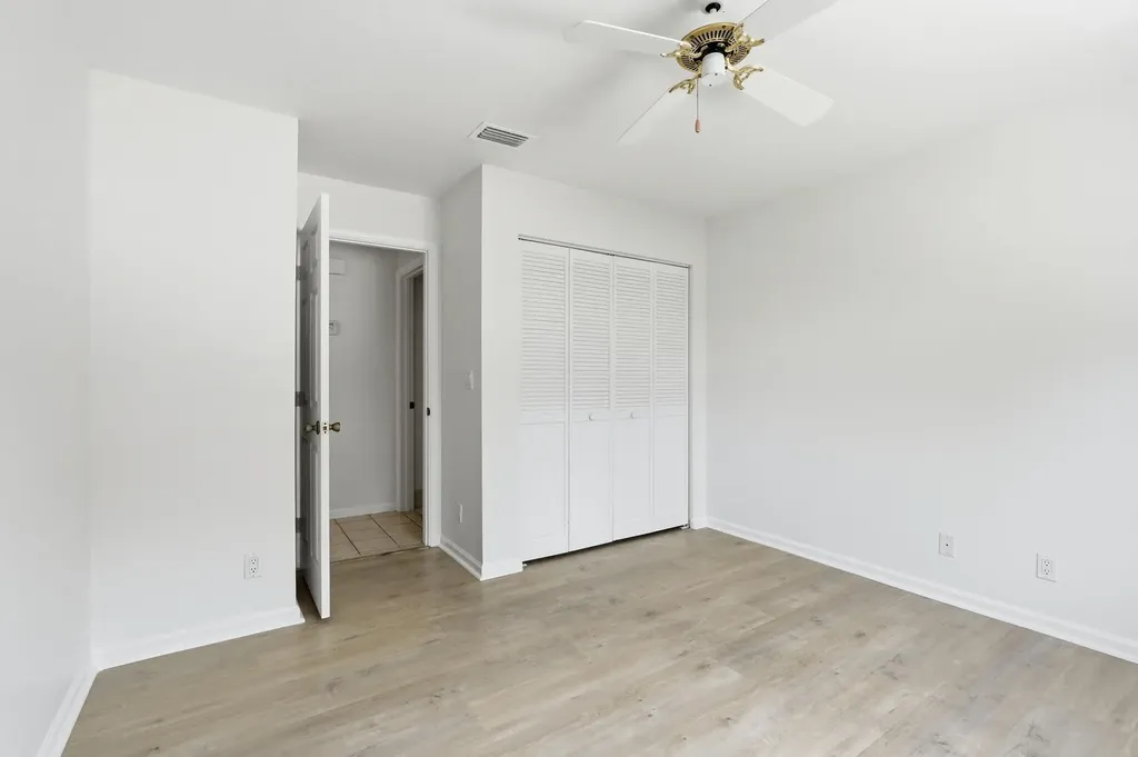 9205 SE Woods End Place Jupiter FL 33469