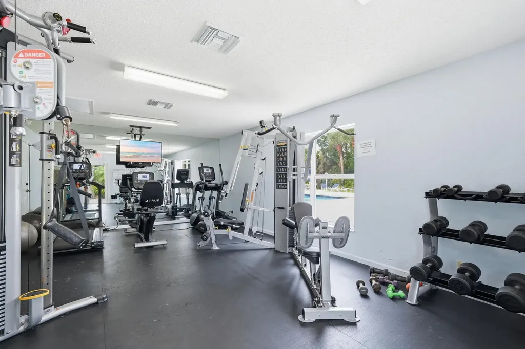 9205 SE Woods End Place Jupiter FL 33469