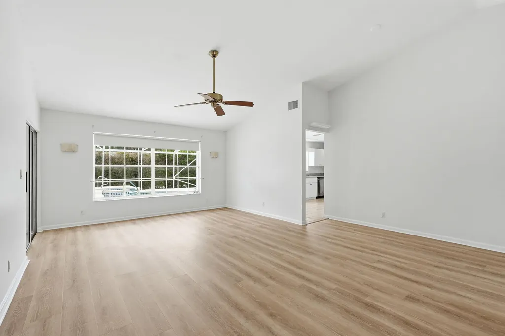 9205 SE Woods End Place Jupiter FL 33469