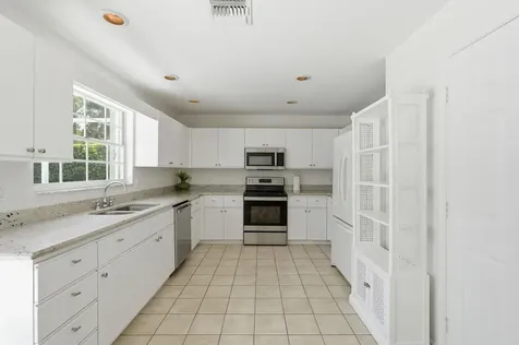 9205 SE Woods End Place Jupiter FL 33469