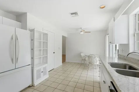 9205 SE Woods End Place Jupiter FL 33469