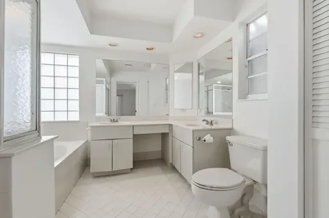 9205 SE Woods End Place Jupiter FL 33469