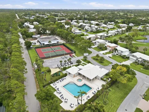 9205 SE Woods End Place Jupiter FL 33469