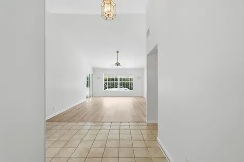 9205 SE Woods End Place Jupiter FL 33469