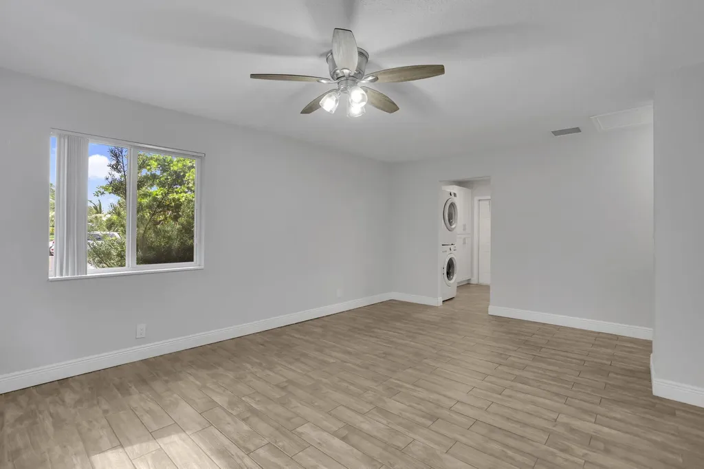 2227 NE 3rd Avenue Delray Beach FL 33444