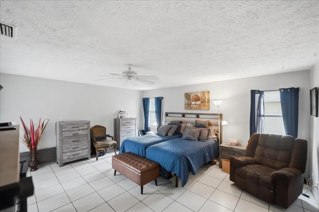 963 SW Bay State Road Port St Lucie FL 34953
