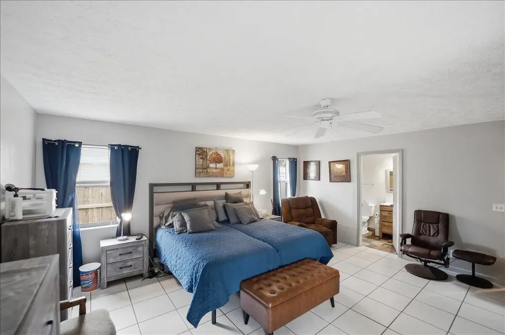 963 SW Bay State Road Port St Lucie FL 34953