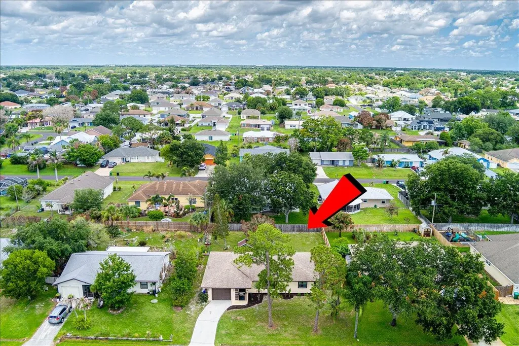 963 SW Bay State Road Port St Lucie FL 34953