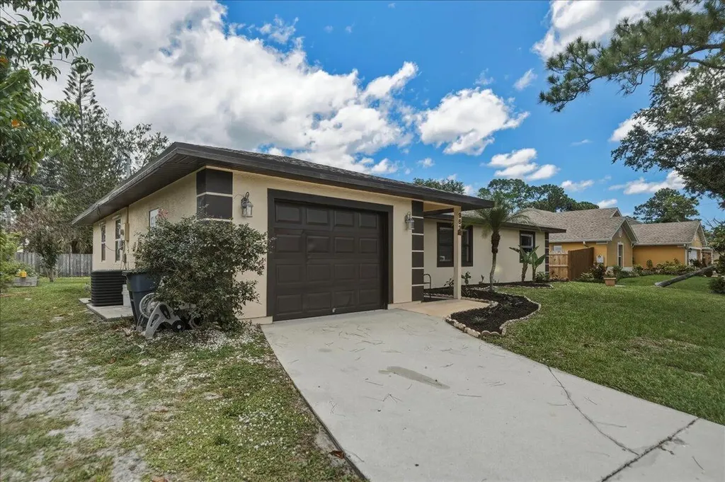 963 SW Bay State Road Port St Lucie FL 34953