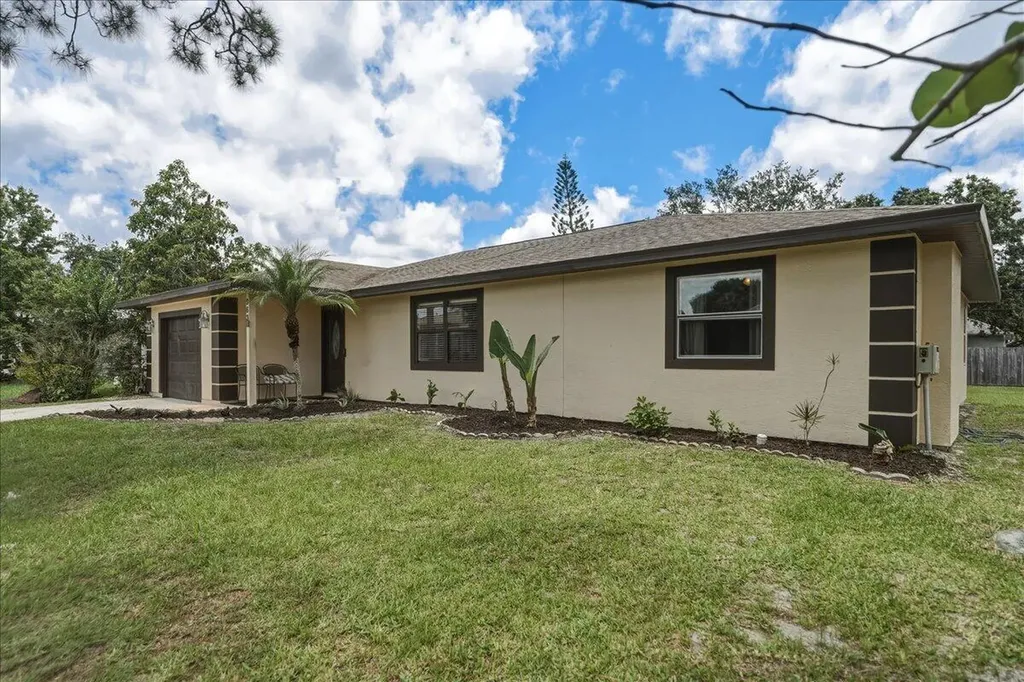 963 SW Bay State Road Port St Lucie FL 34953