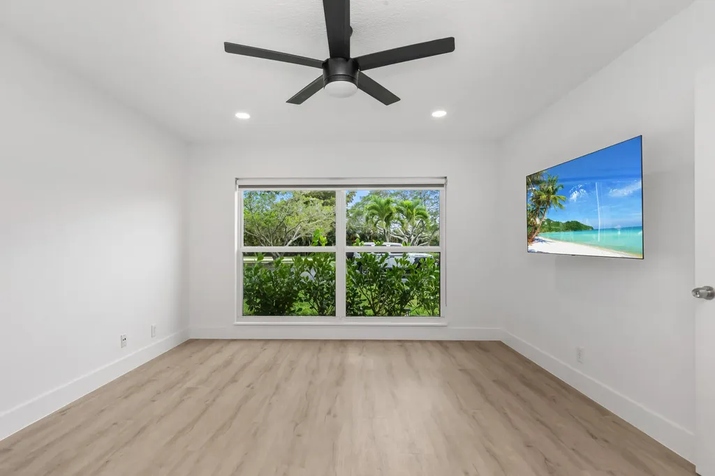 2737 Zorno Way Delray Beach FL 33445