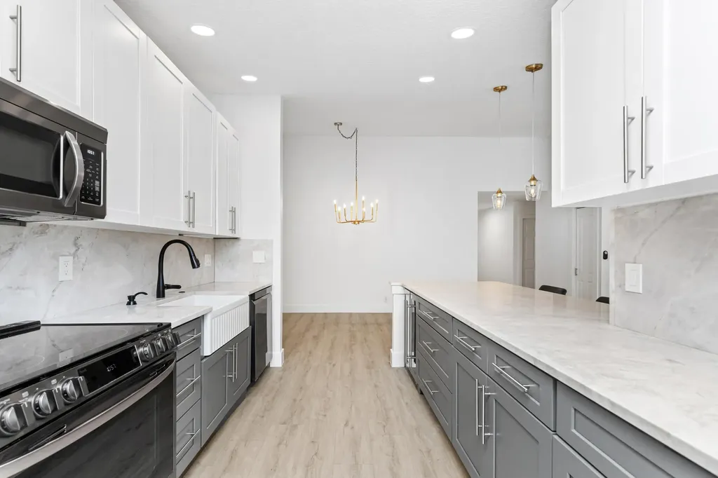 2737 Zorno Way Delray Beach FL 33445