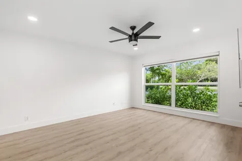 2737 Zorno Way Delray Beach FL 33445