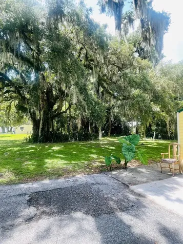 1305 W Midway Road Fort Pierce FL