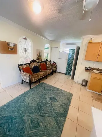 1305 W Midway Road Fort Pierce FL