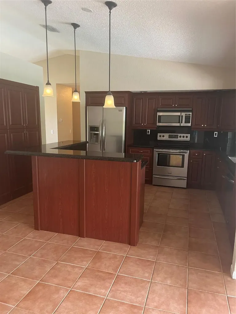 10734 NW 17th Manor Coral Springs FL 33071