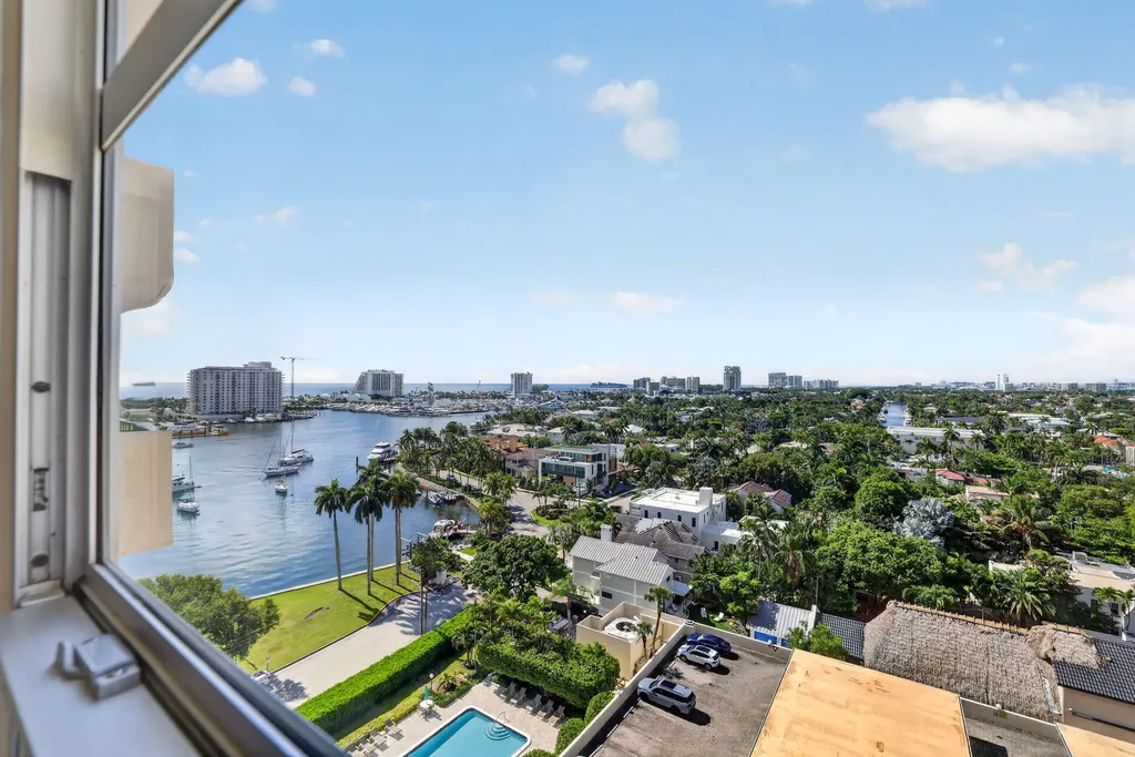 2500 E Las Olas Boulevard Fort Lauderdale FL 33301