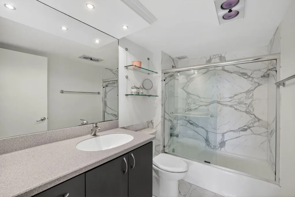 2500 E Las Olas Boulevard Fort Lauderdale FL 33301