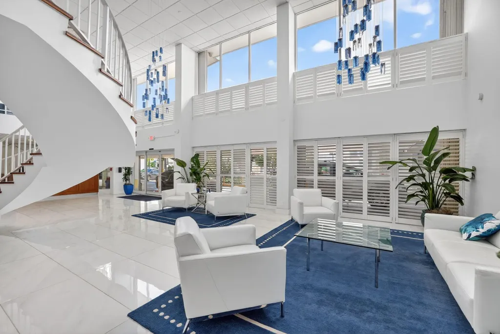 2500 E Las Olas Boulevard Fort Lauderdale FL 33301