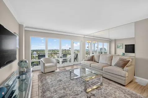 2500 E Las Olas Boulevard Fort Lauderdale FL 33301