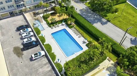 2500 E Las Olas Boulevard Fort Lauderdale FL 33301