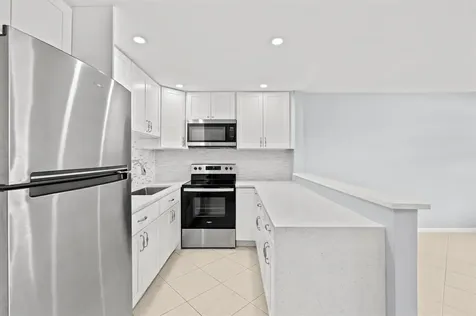 273 Prescott N Deerfield Beach FL 33442