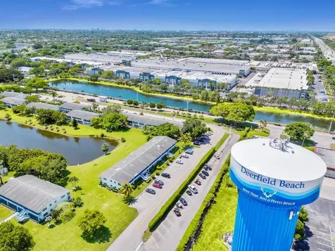 273 Prescott N Deerfield Beach FL 33442