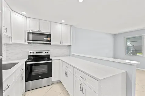 273 Prescott N Deerfield Beach FL 33442