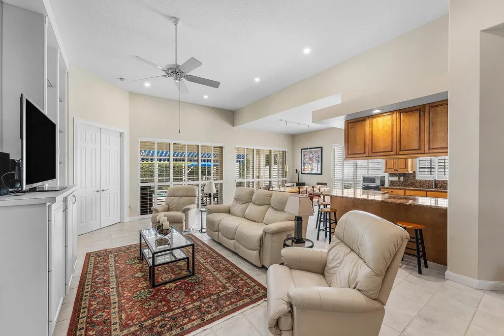 4786 Orchard Lane Delray Beach FL 33445