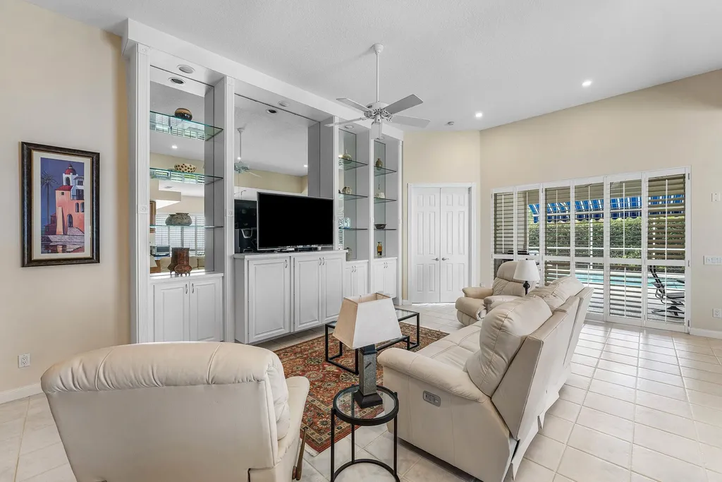 4786 Orchard Lane Delray Beach FL 33445