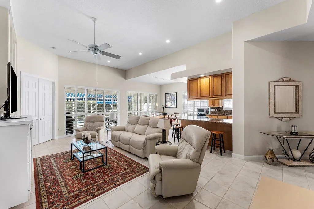 4786 Orchard Lane Delray Beach FL 33445