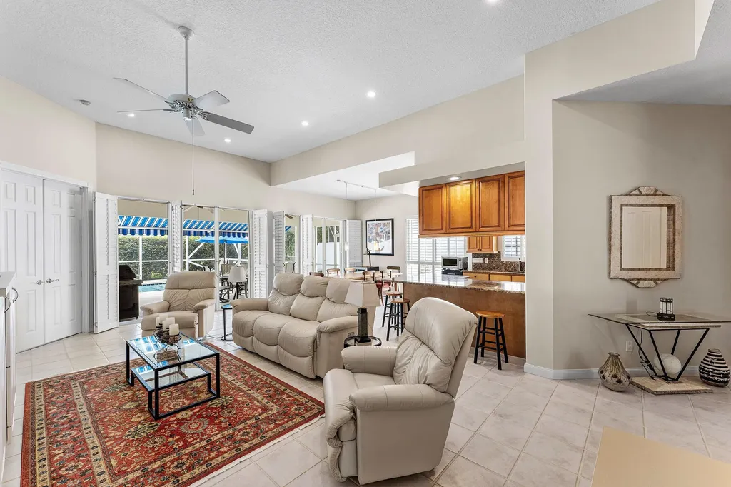 4786 Orchard Lane Delray Beach FL 33445