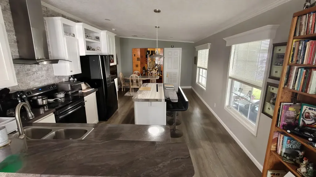 7306 43rd Terrace N Riviera Beach FL 33404