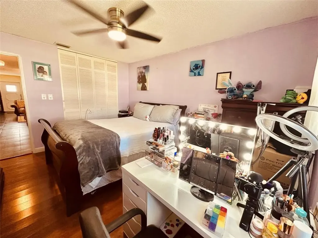 8431 NW 12th Street Plantation FL 33322
