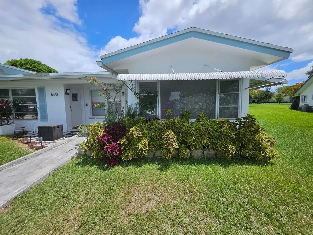 8431 NW 12th Street Plantation FL 33322