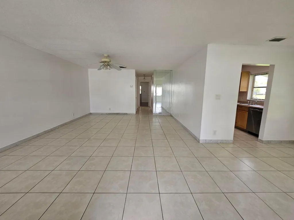 8431 NW 12th Street Plantation FL 33322