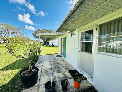 8431 NW 12th Street Plantation FL 33322
