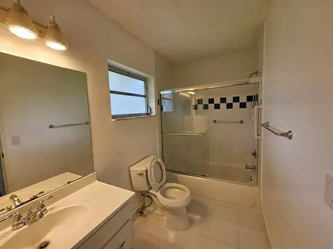 8431 NW 12th Street Plantation FL 33322