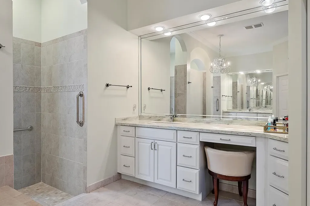 8905 Marlamoor Lane West Palm Beach FL 33412