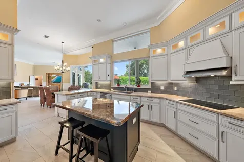 8905 Marlamoor Lane West Palm Beach FL 33412