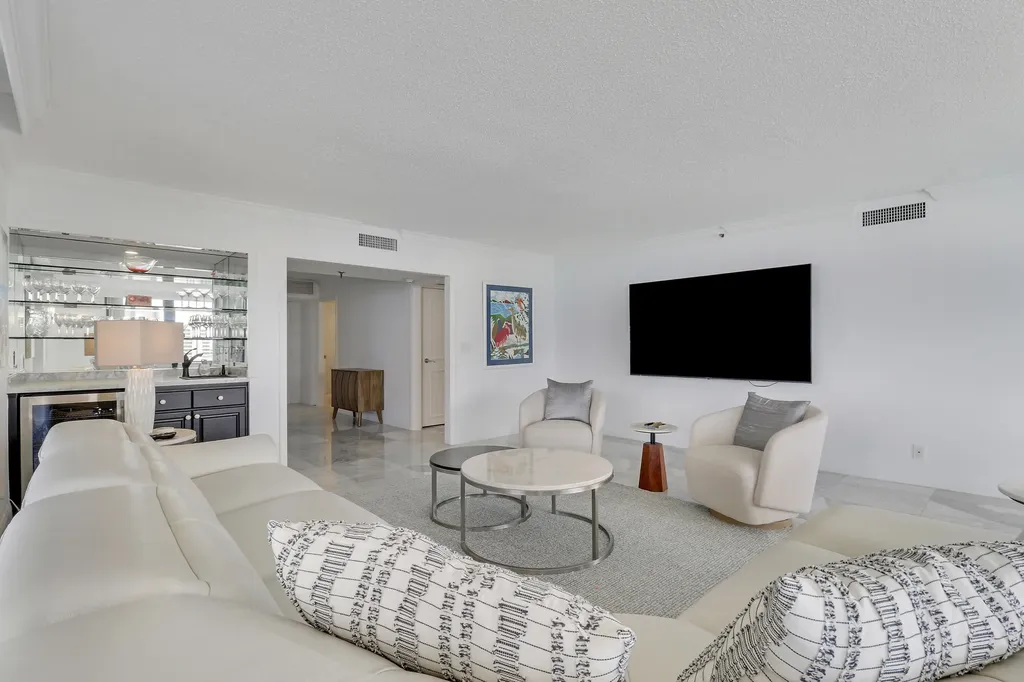 5380 N Ocean Drive Singer Island FL 33404