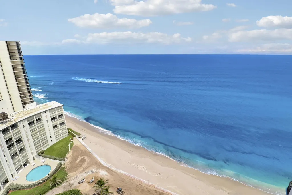 5380 N Ocean Drive Singer Island FL 33404