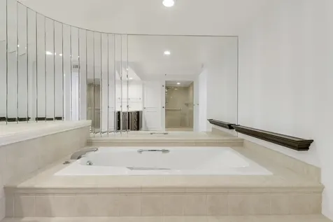 5380 N Ocean Drive Singer Island FL 33404