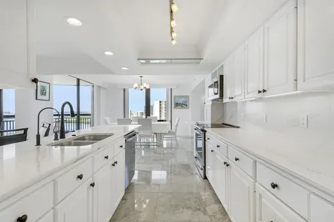 5380 N Ocean Drive Singer Island FL 33404