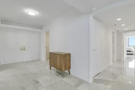 5380 N Ocean Drive Singer Island FL 33404