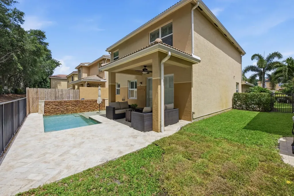 7850 Red Mahogany Road Boynton Beach FL 33437