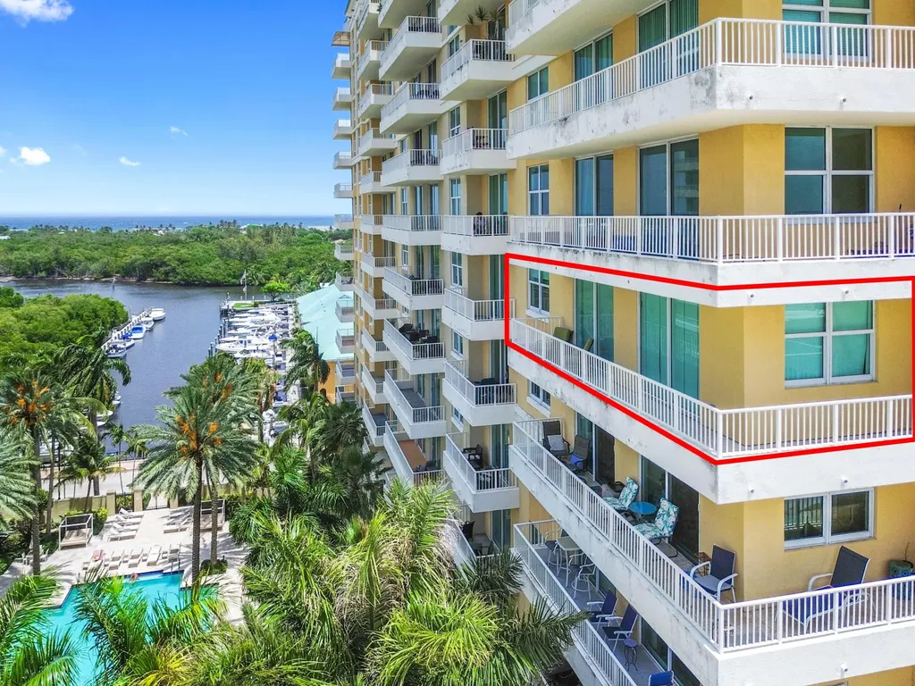 625 Casa Loma Boulevard Boynton Beach FL 33435