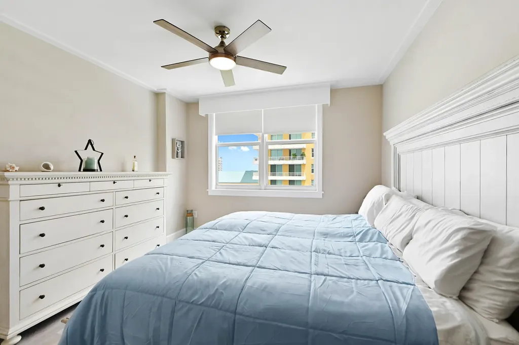 625 Casa Loma Boulevard Boynton Beach FL 33435