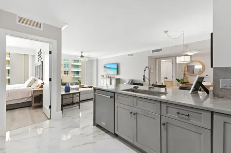 625 Casa Loma Boulevard Boynton Beach FL 33435