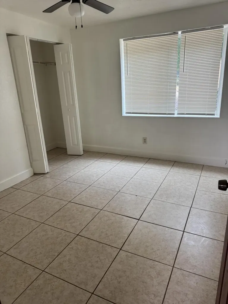 2221 NW 6th Court Fort Lauderdale FL 33311